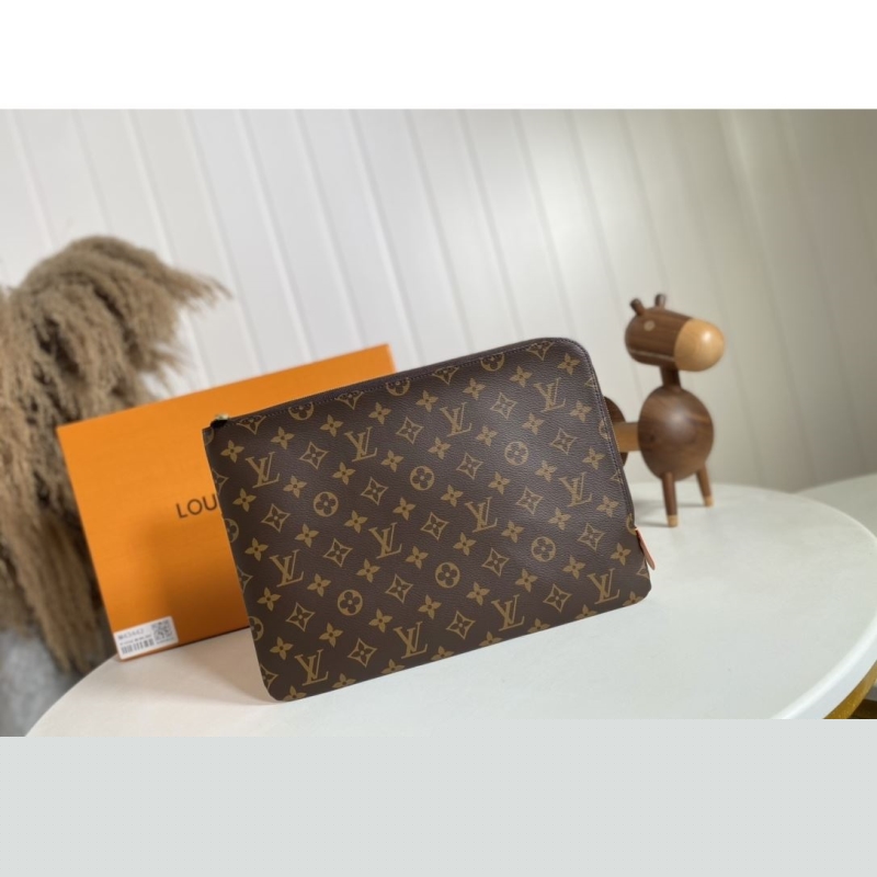 LV Clutch Bags